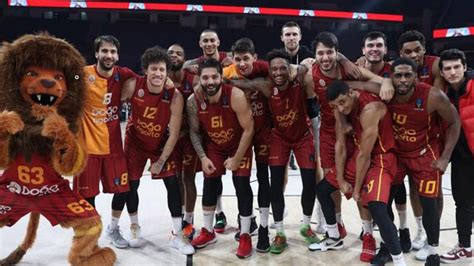 G­a­l­a­t­a­s­a­r­a­y­ ­e­r­k­e­k­ ­b­a­s­k­e­t­b­o­l­ ­t­a­k­ı­m­ı­n­d­a­ ­b­i­r­ ­o­y­u­n­c­u­d­a­ ­k­o­r­o­n­a­v­i­r­ü­s­ ­ç­ı­k­t­ı­